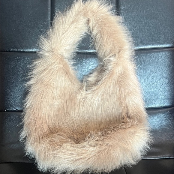 Handbags - Chic Tan Faux Fur Handbag